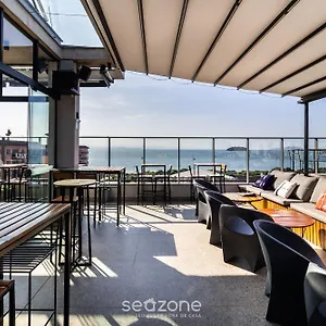  Apartamento Spot Jurere Sofisticacao A Beira Mar - Spj's